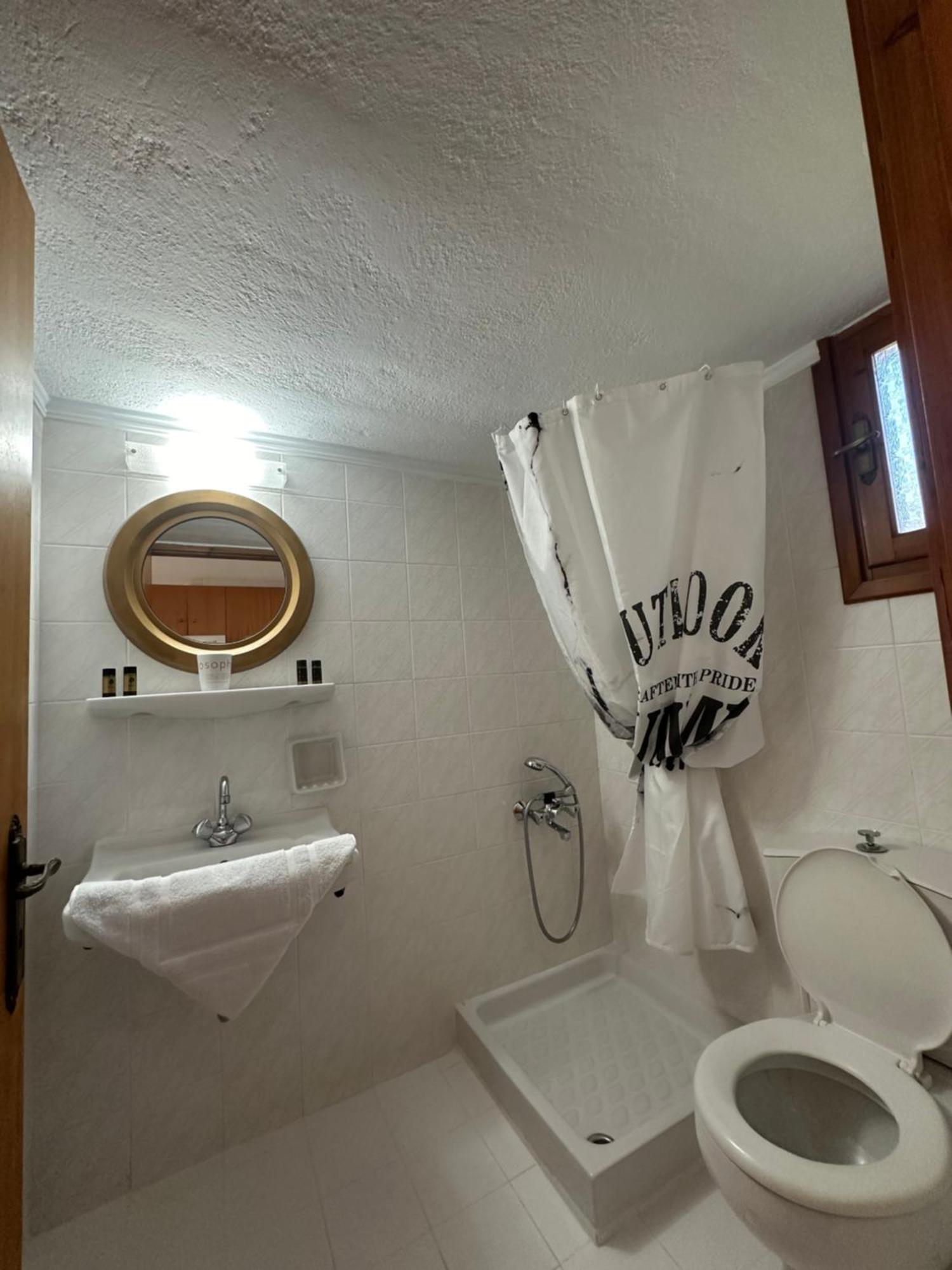Evita Luxury Apartments Spilia  Exterior foto